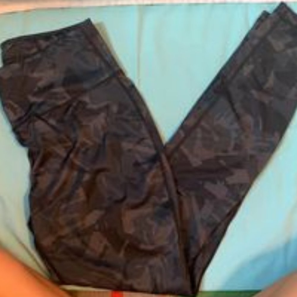 AVIA black camo workout leggings